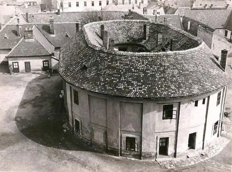 1930-as évek, Miklós tér, Óbuda, Filatorigát