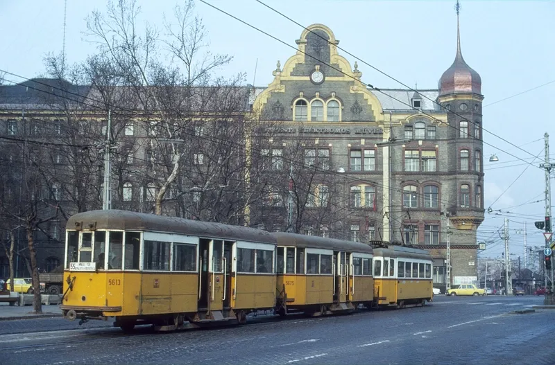 1970-es évek táján, Dózsa György út a Váci út felé nézve, Angyalföld