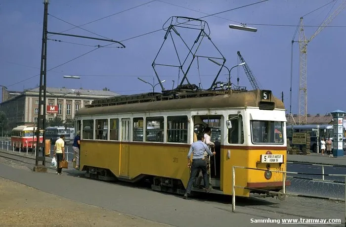 Flórián tér, 5-ös villamos