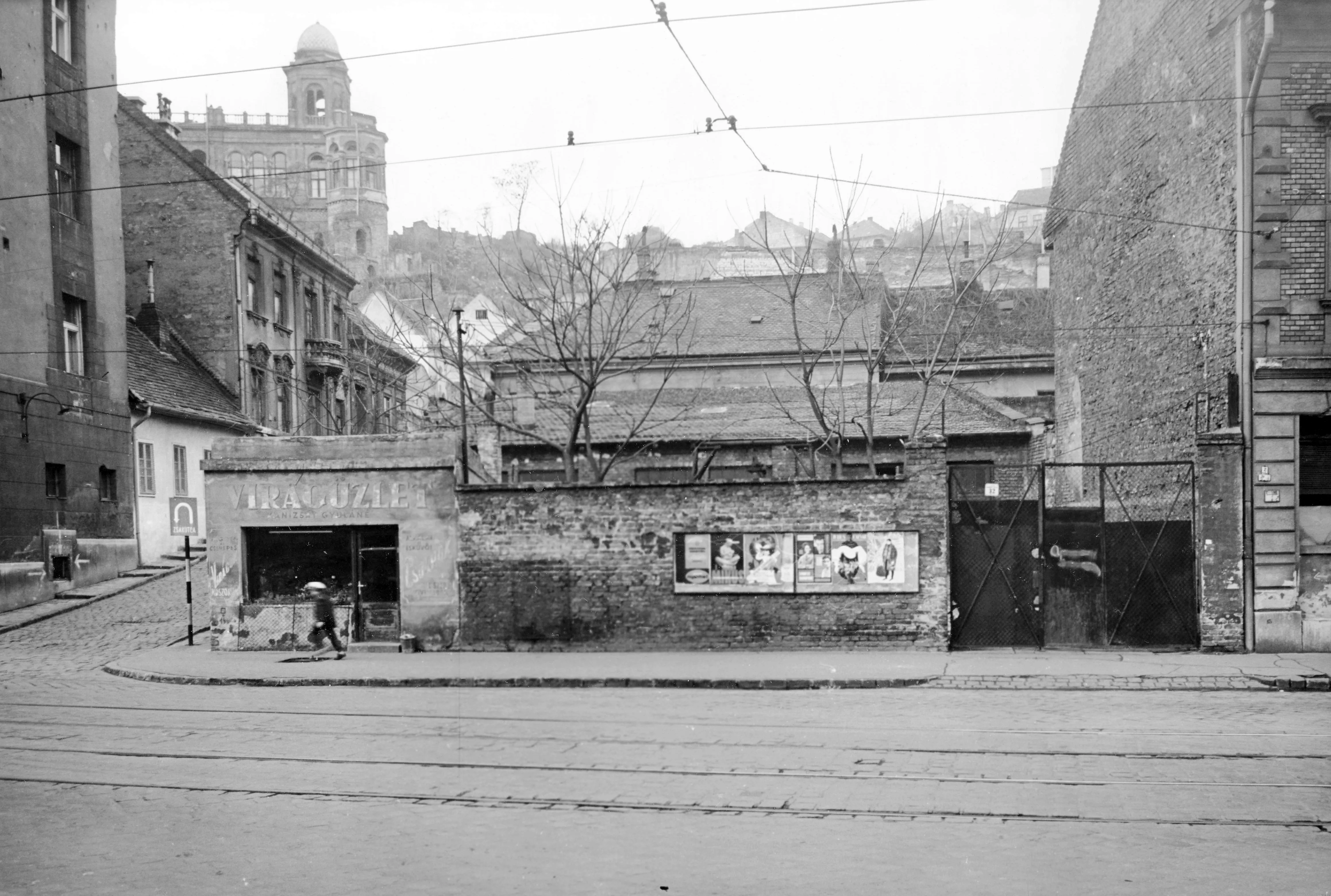 1961, Frankel Leó út, Felhéviz