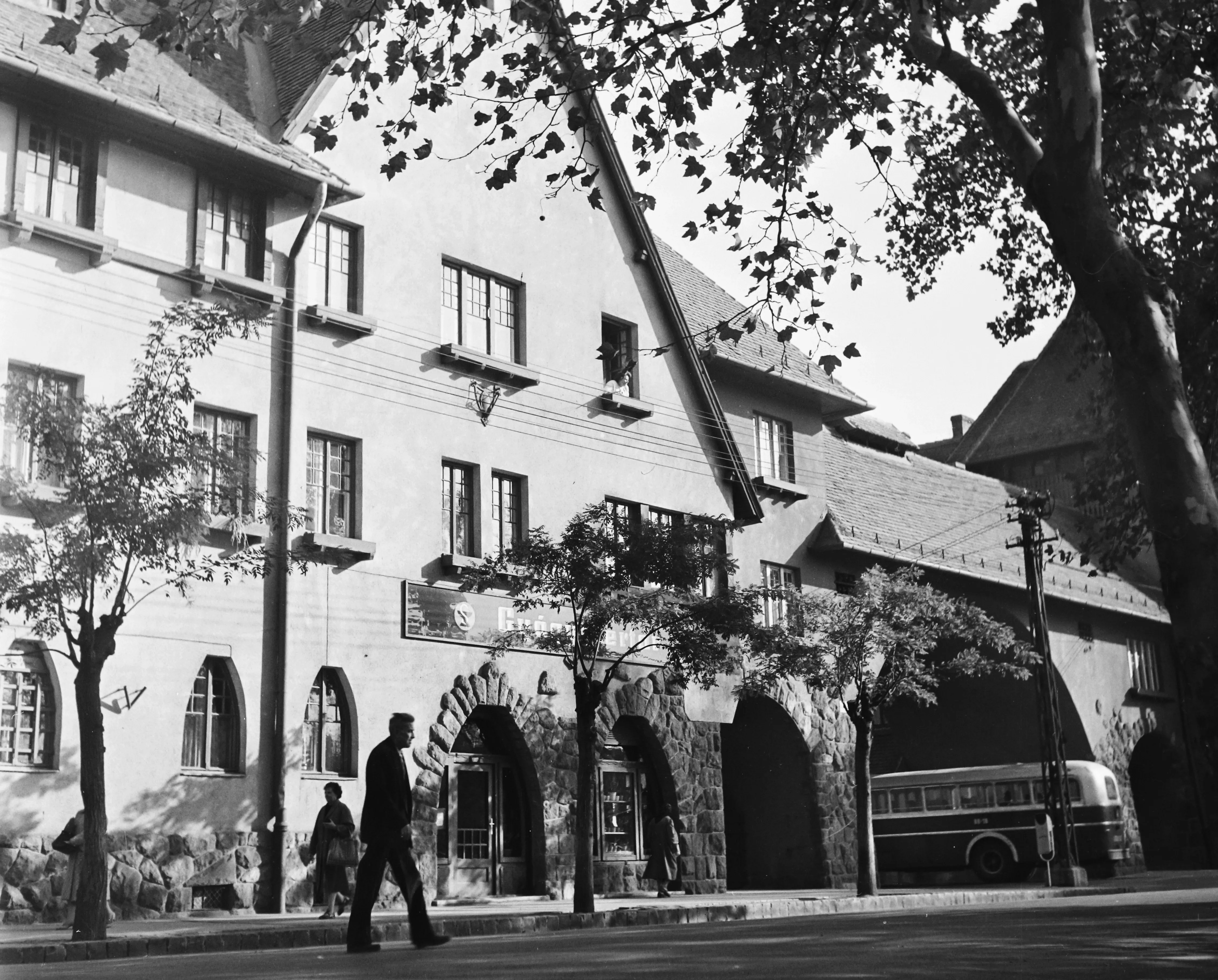 1964, Petőfi (Kós Károly) tér, Wekerletelep