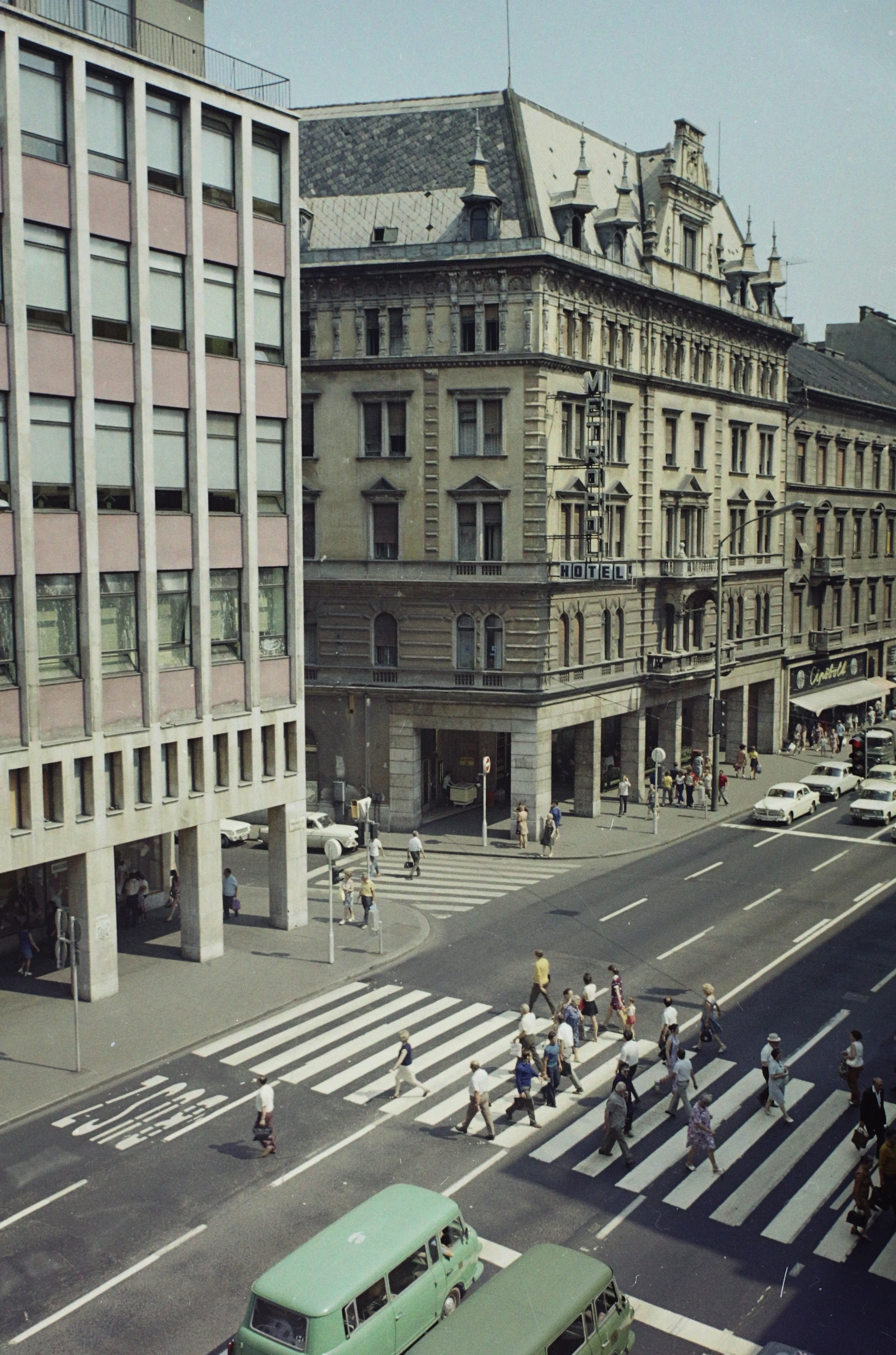 1974, Rákóczi út, Erzsébetváros