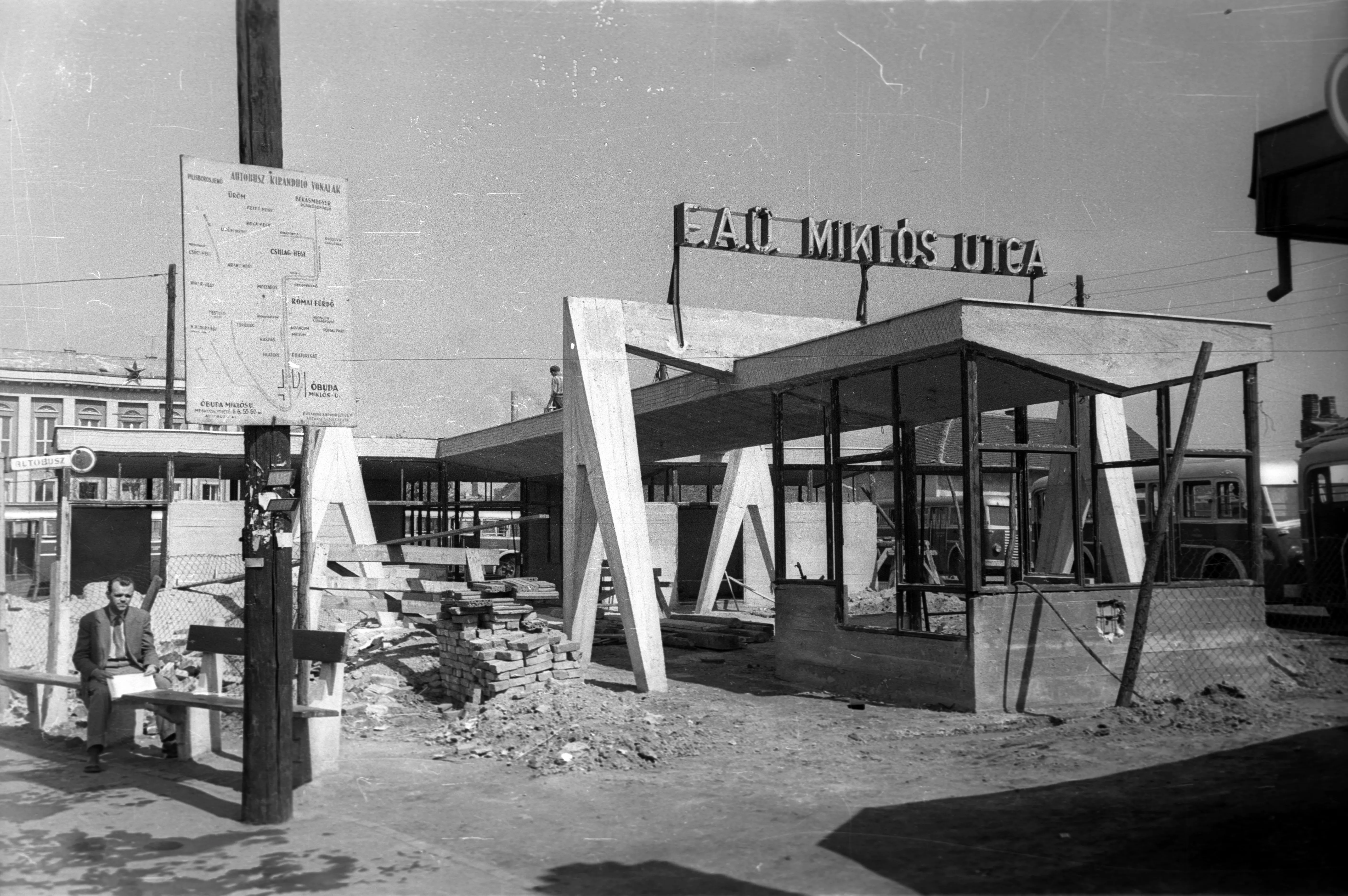 1959, Miklós utca, autóbusz-végállomás, Óbuda