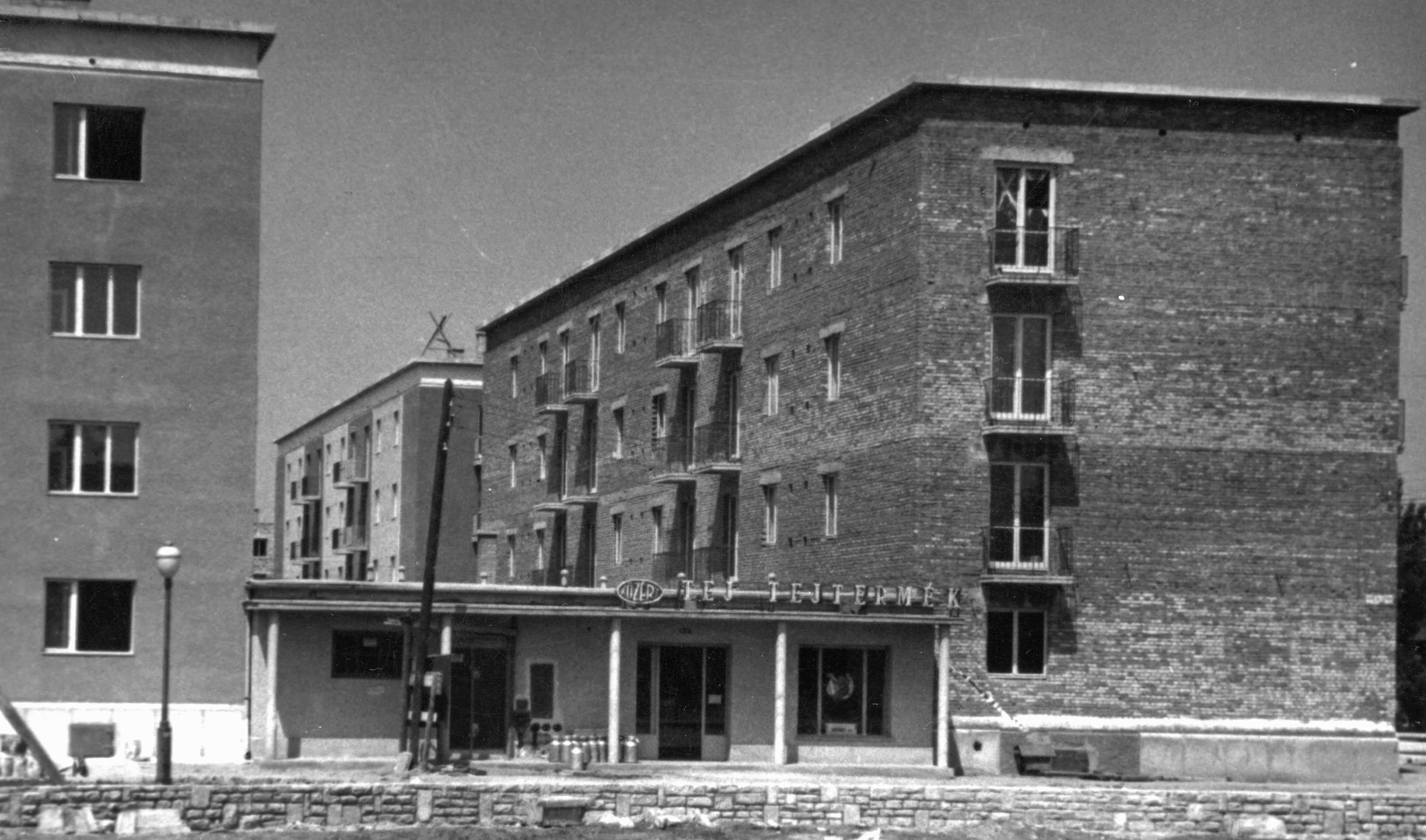 1958, 929. (Szervián) utca, Nagyzugló