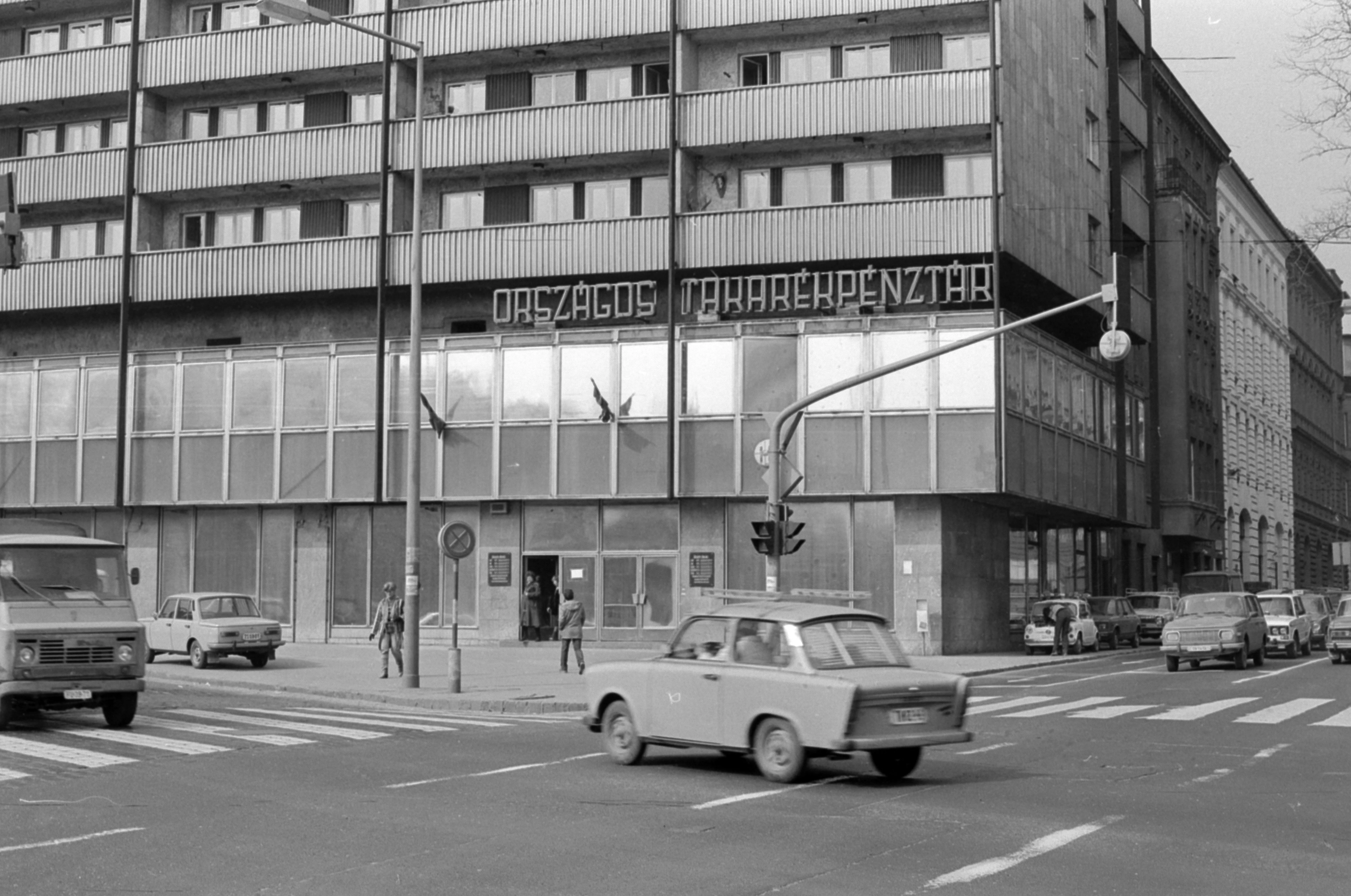 1981, Alagút utca, a toronyház, Krisztinaváros