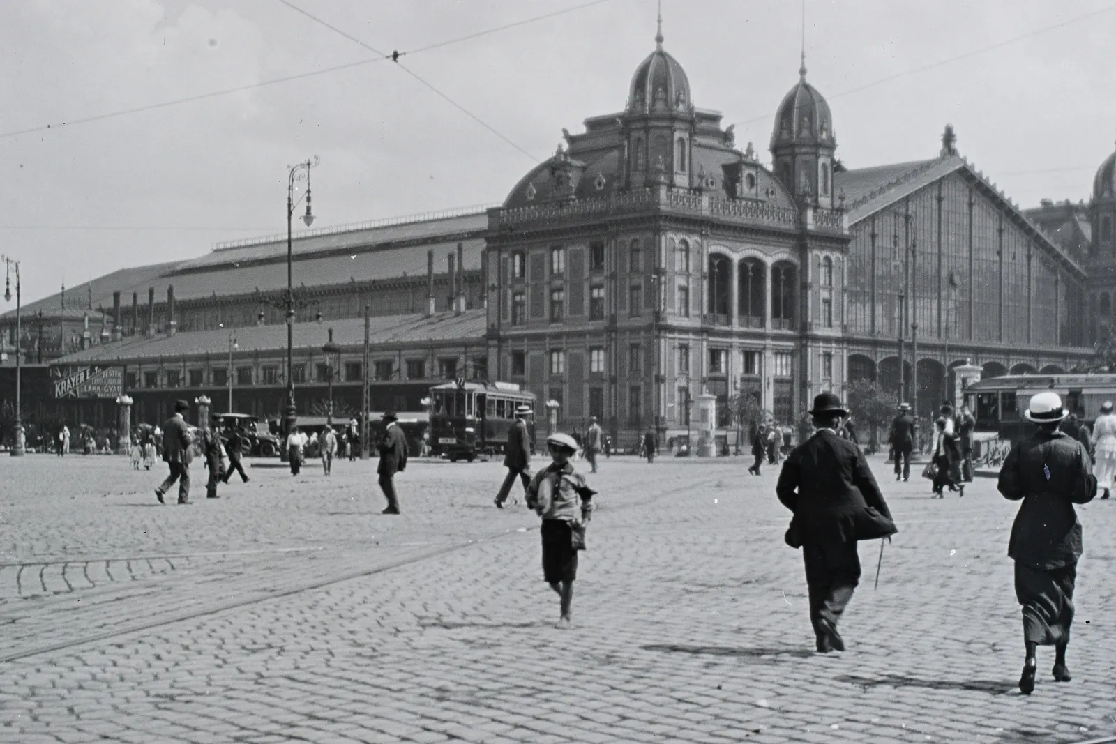 1917, Berlini (Nyugati) tér, Terézváros