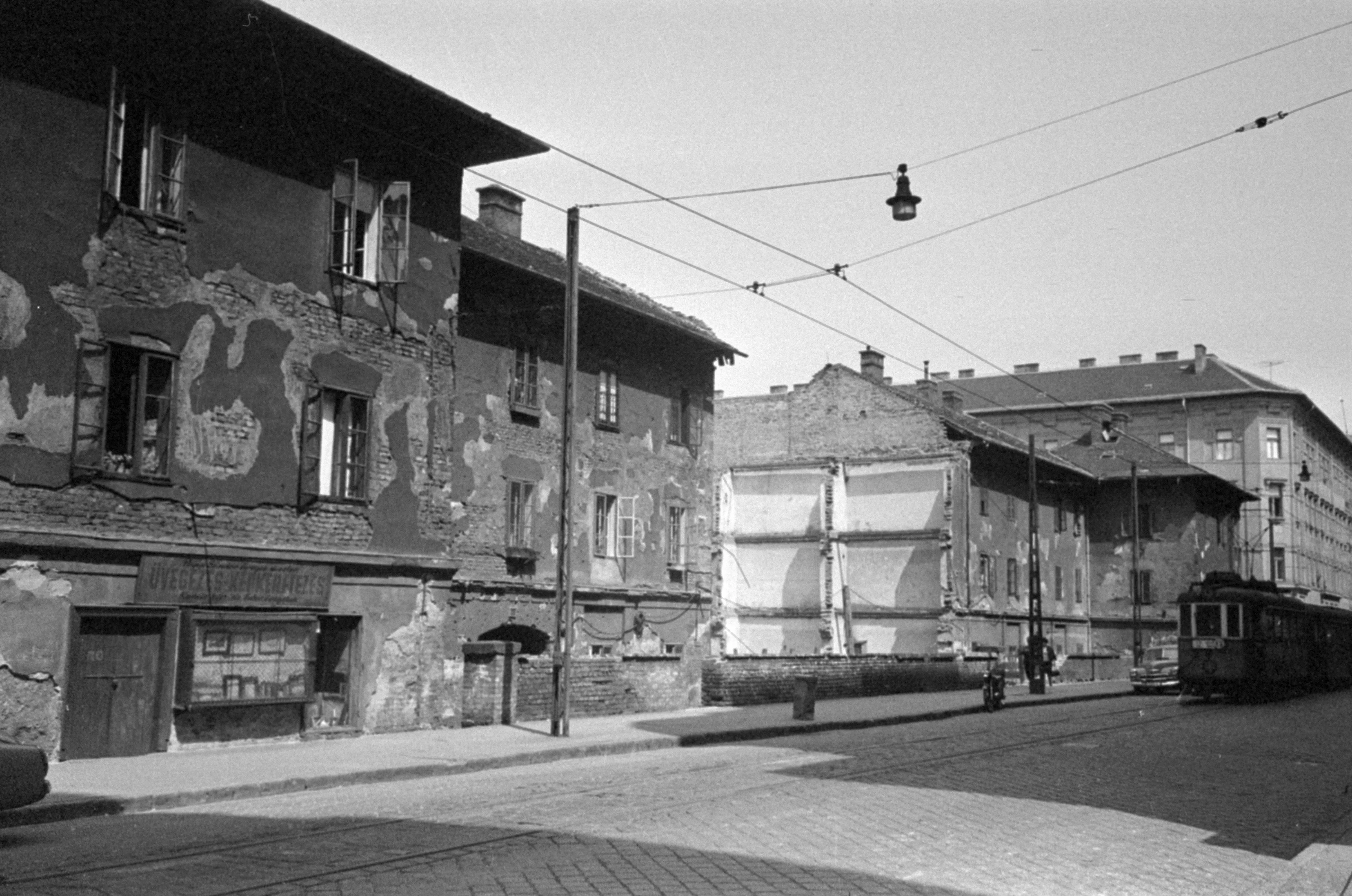 1966, Visegrádi utca 20-24., Újlipótváros