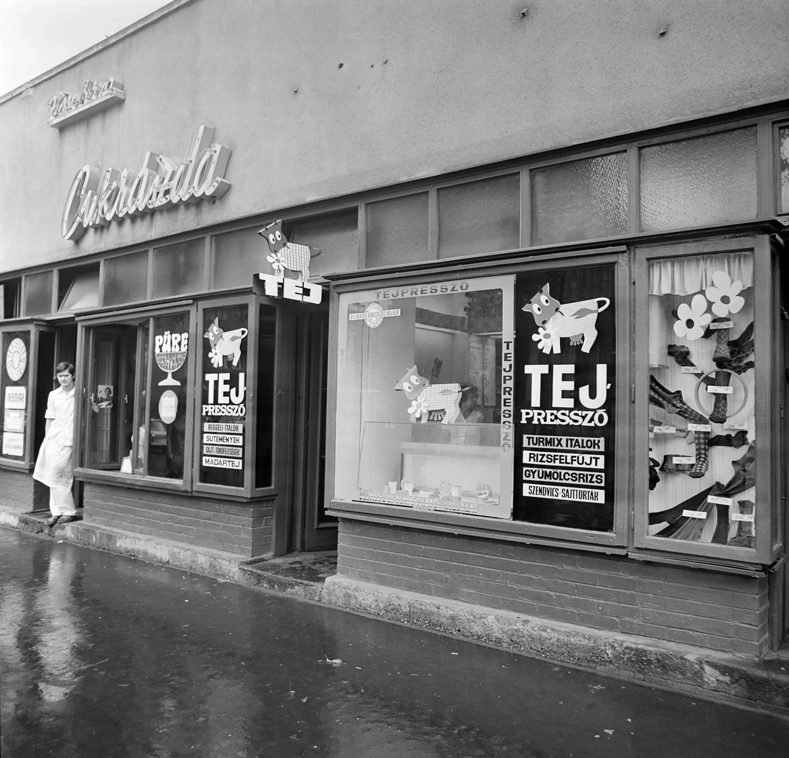 1974, Tanács (Károly) körút, Belváros