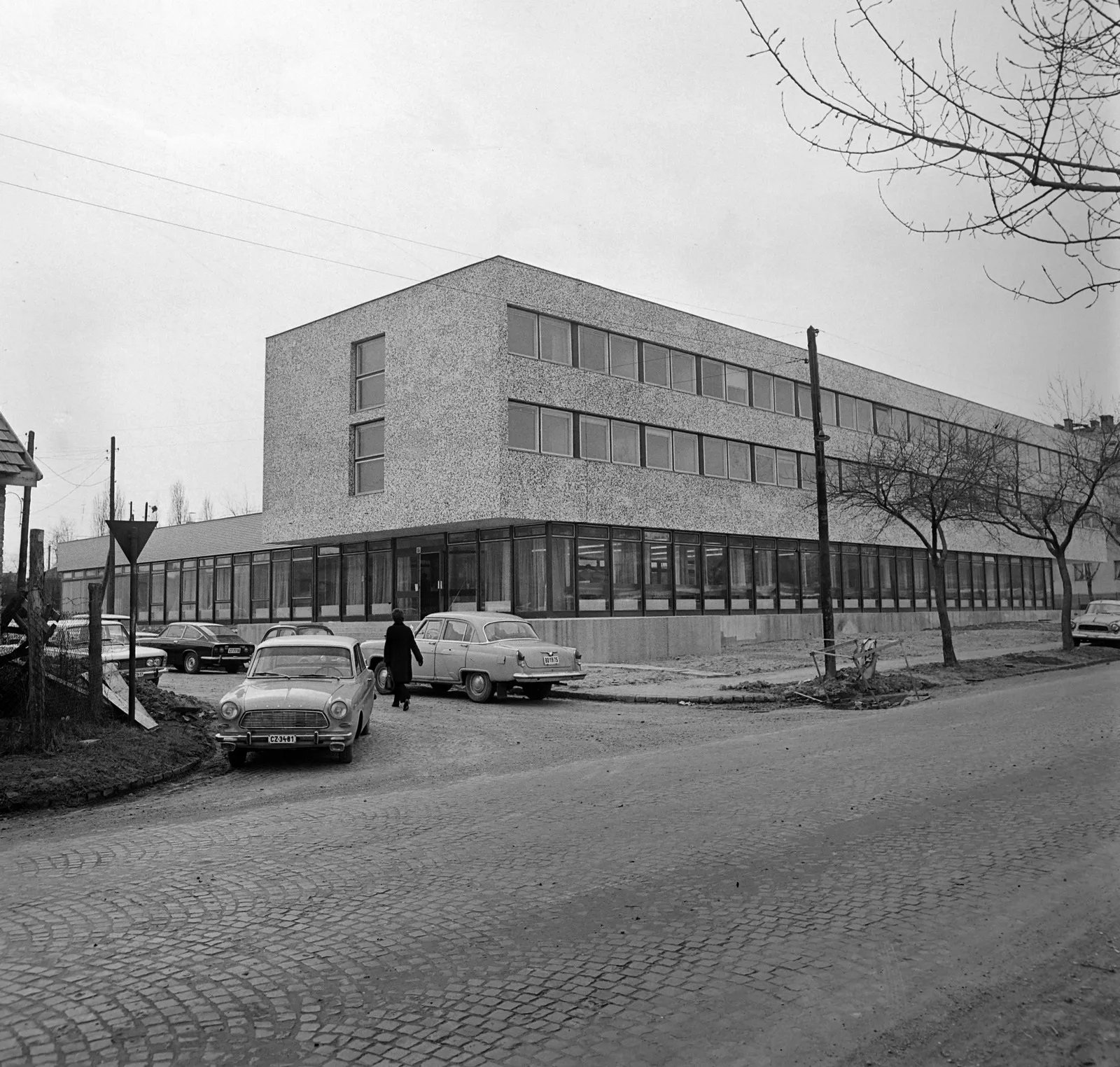 1971, Ajnácskő utca, Kelenföld