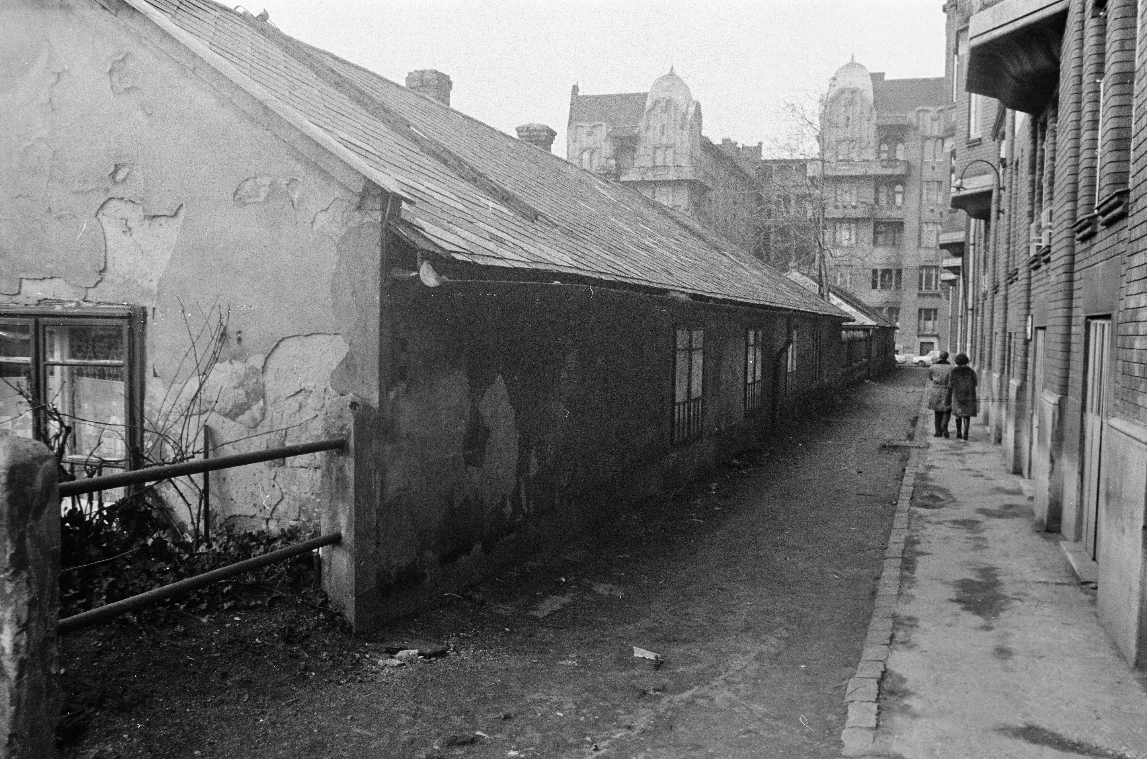 1977, Hámán Kató (Haller) utca, Ferencváros