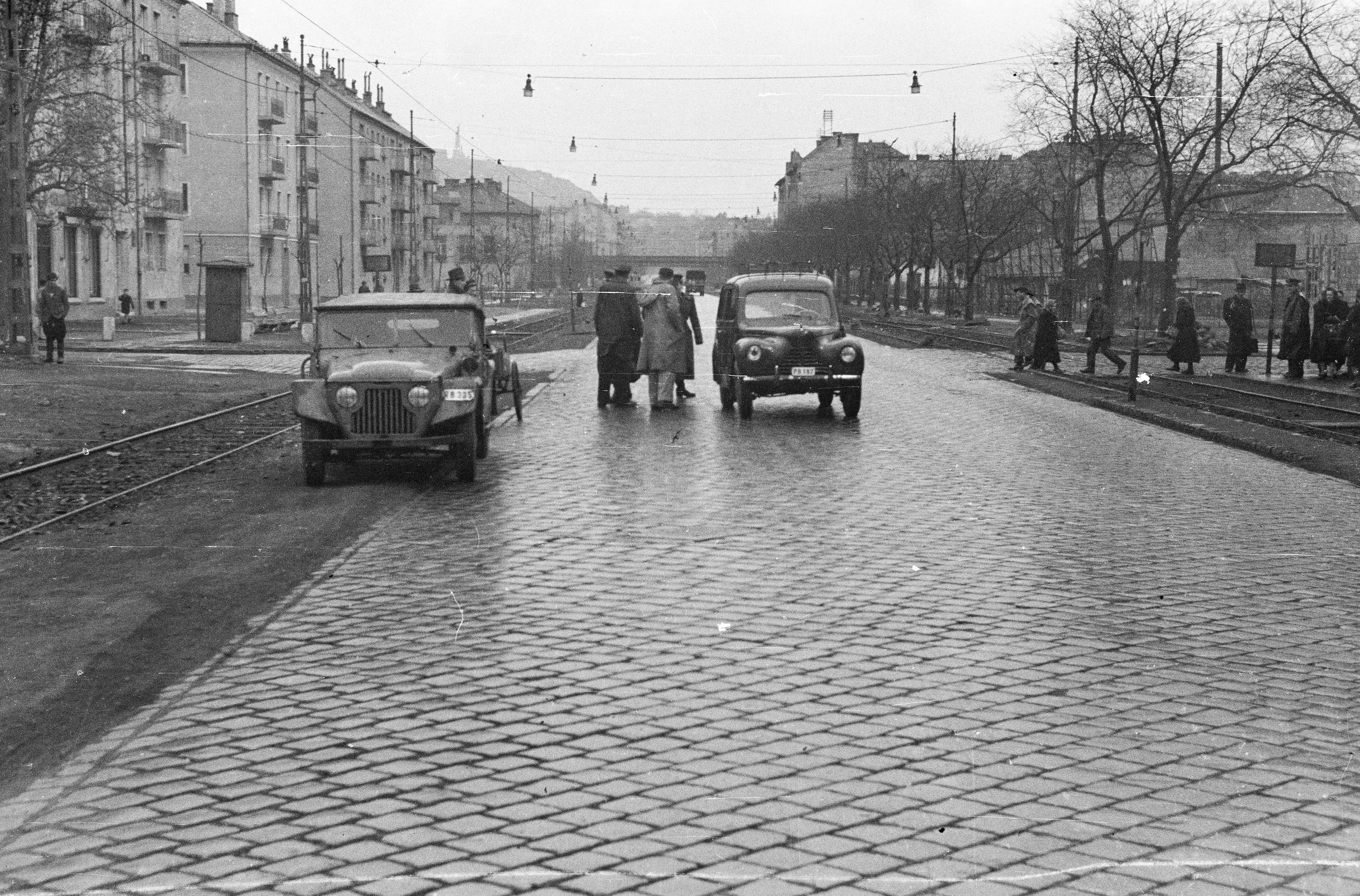 1954, Fehérvári út, Kelenföld