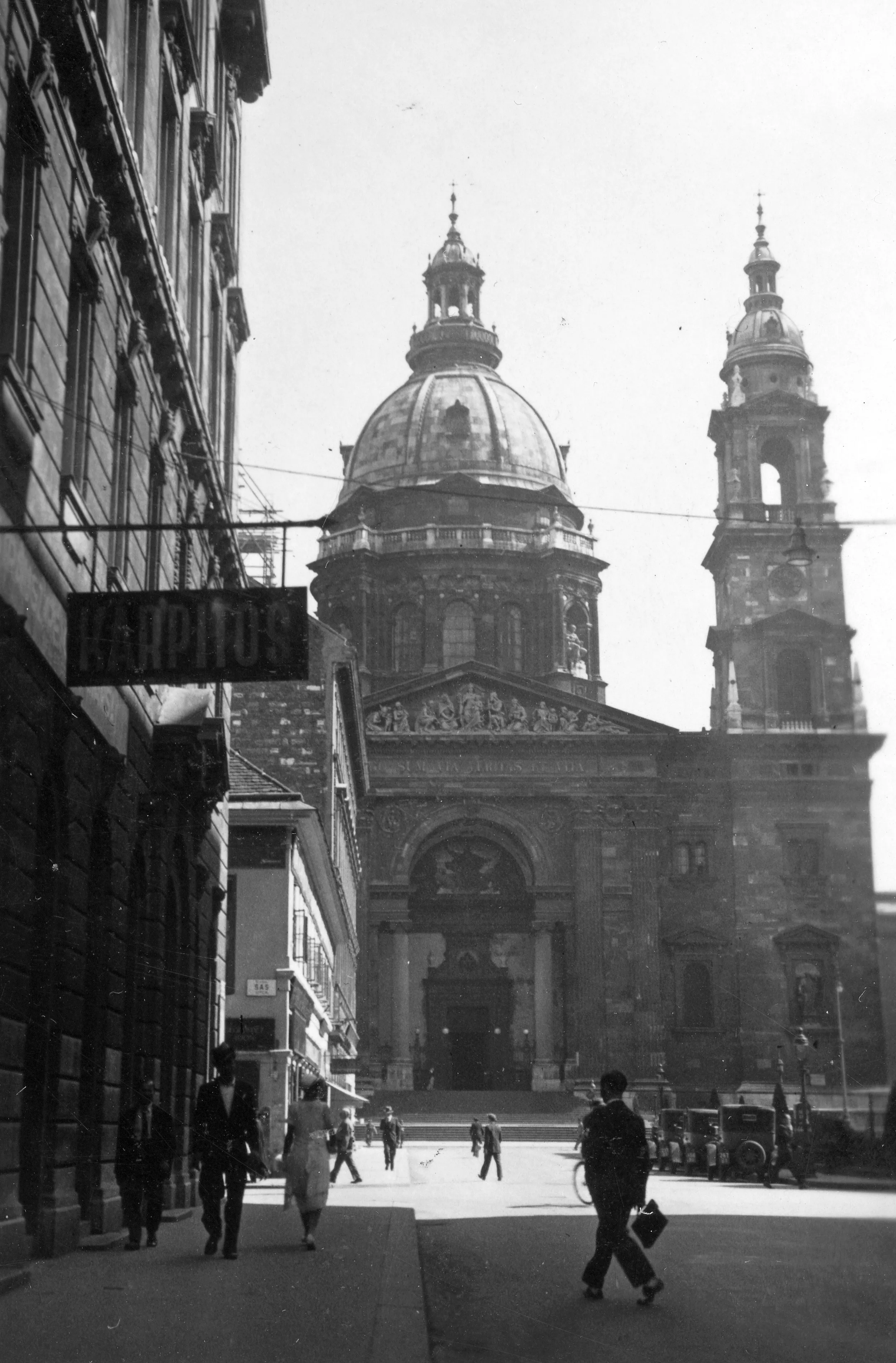 1934, Zrínyi utca, Lipótváros