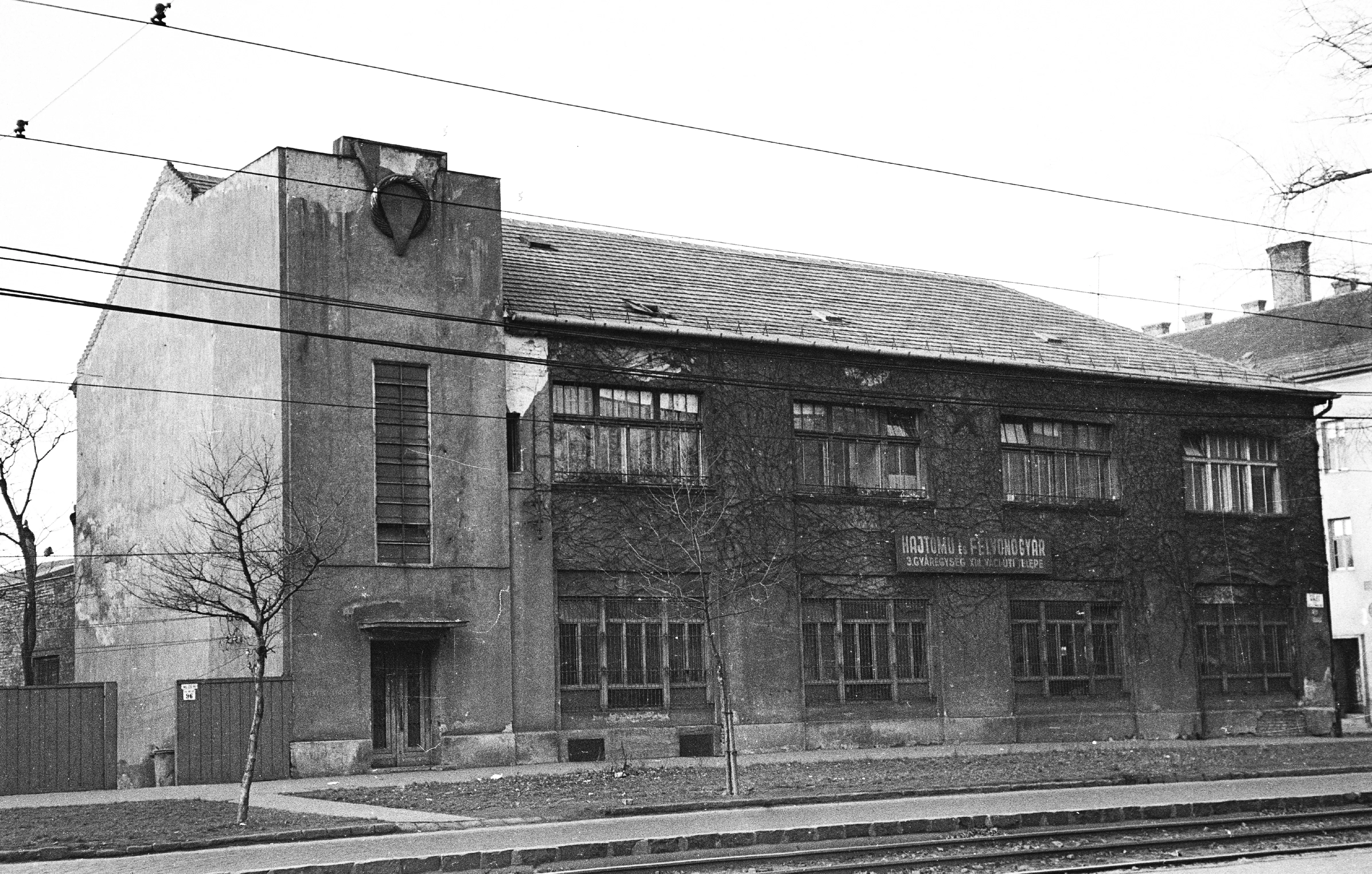 1976, Váci út, Vizafogó