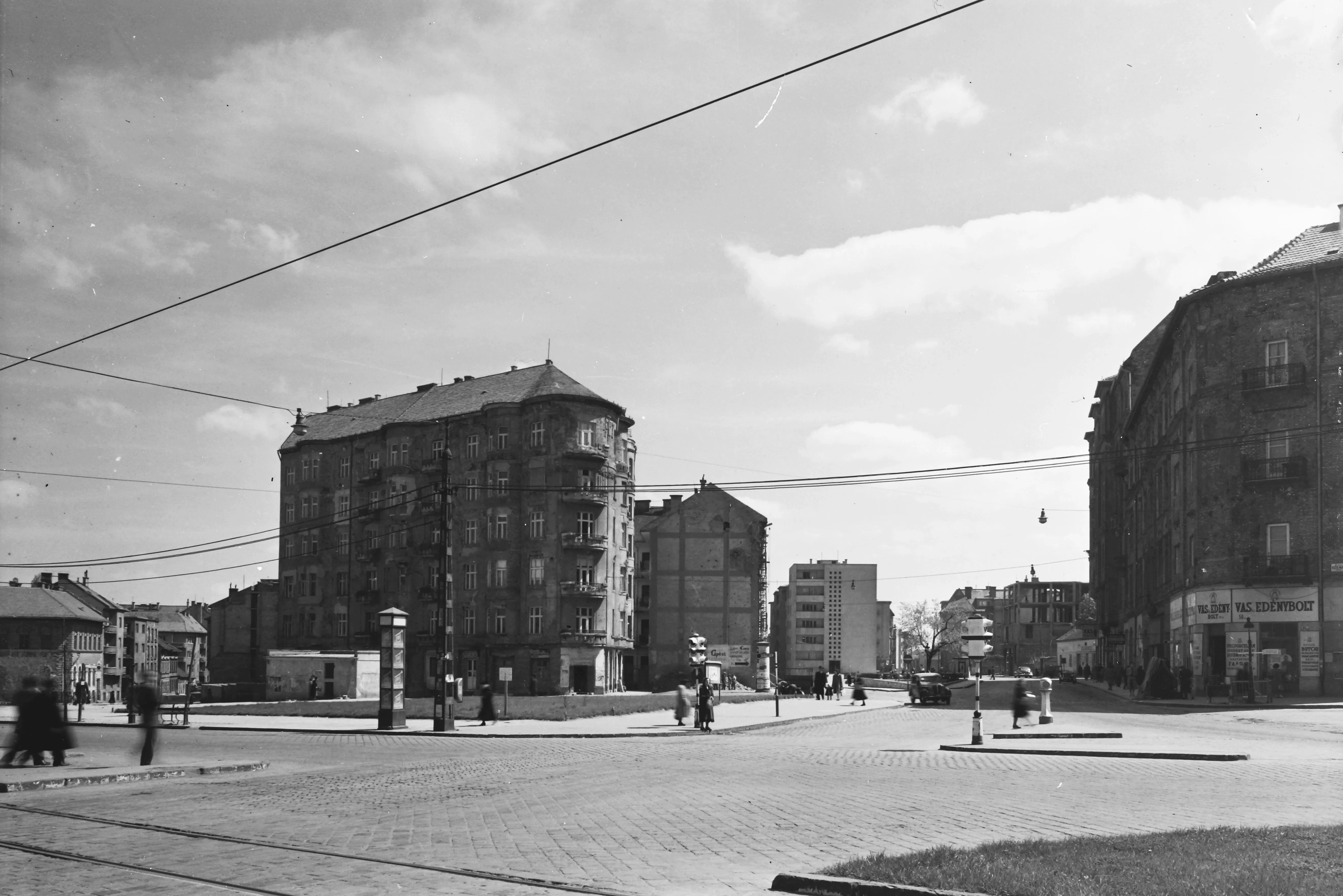 1951, Széna tér, Víziváros
