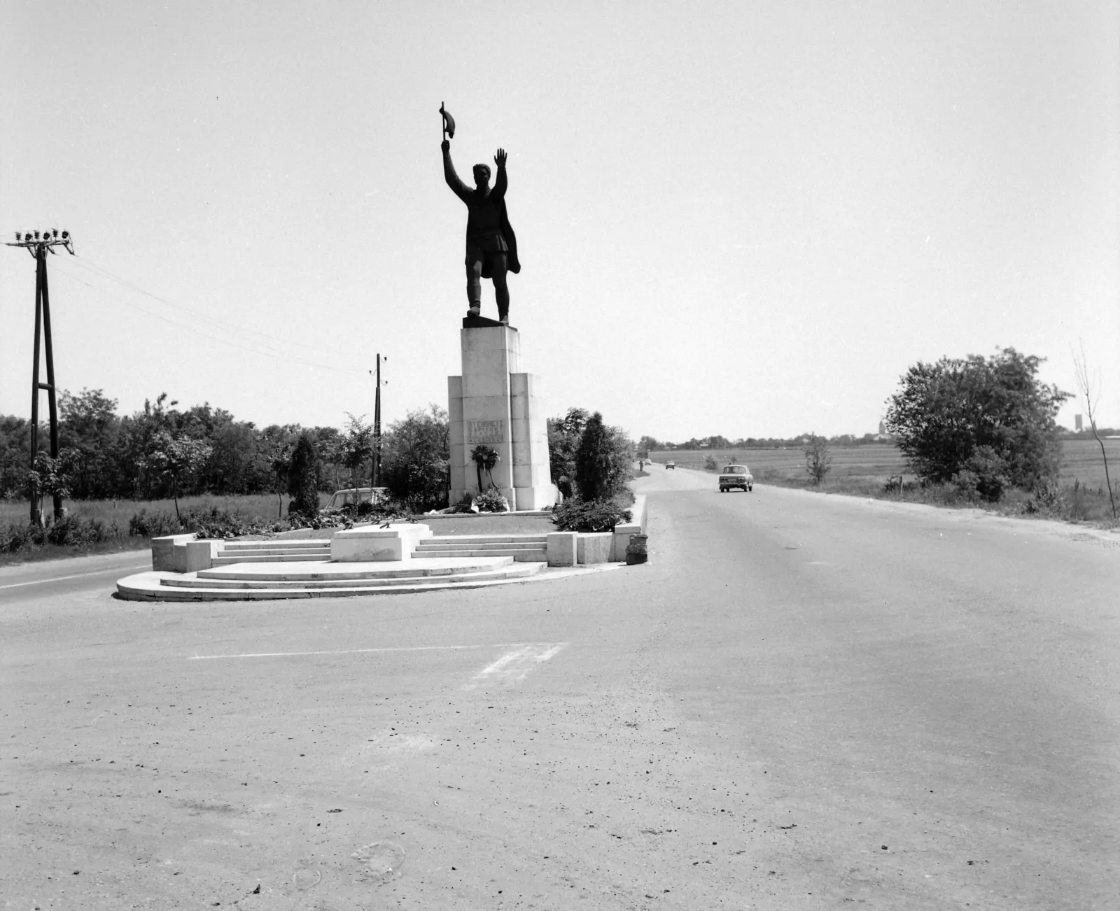 1974, Vecsés (4-es főút)