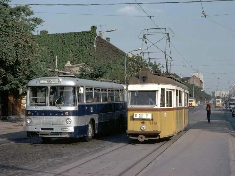 1977, Vörösvári út, Óbuda