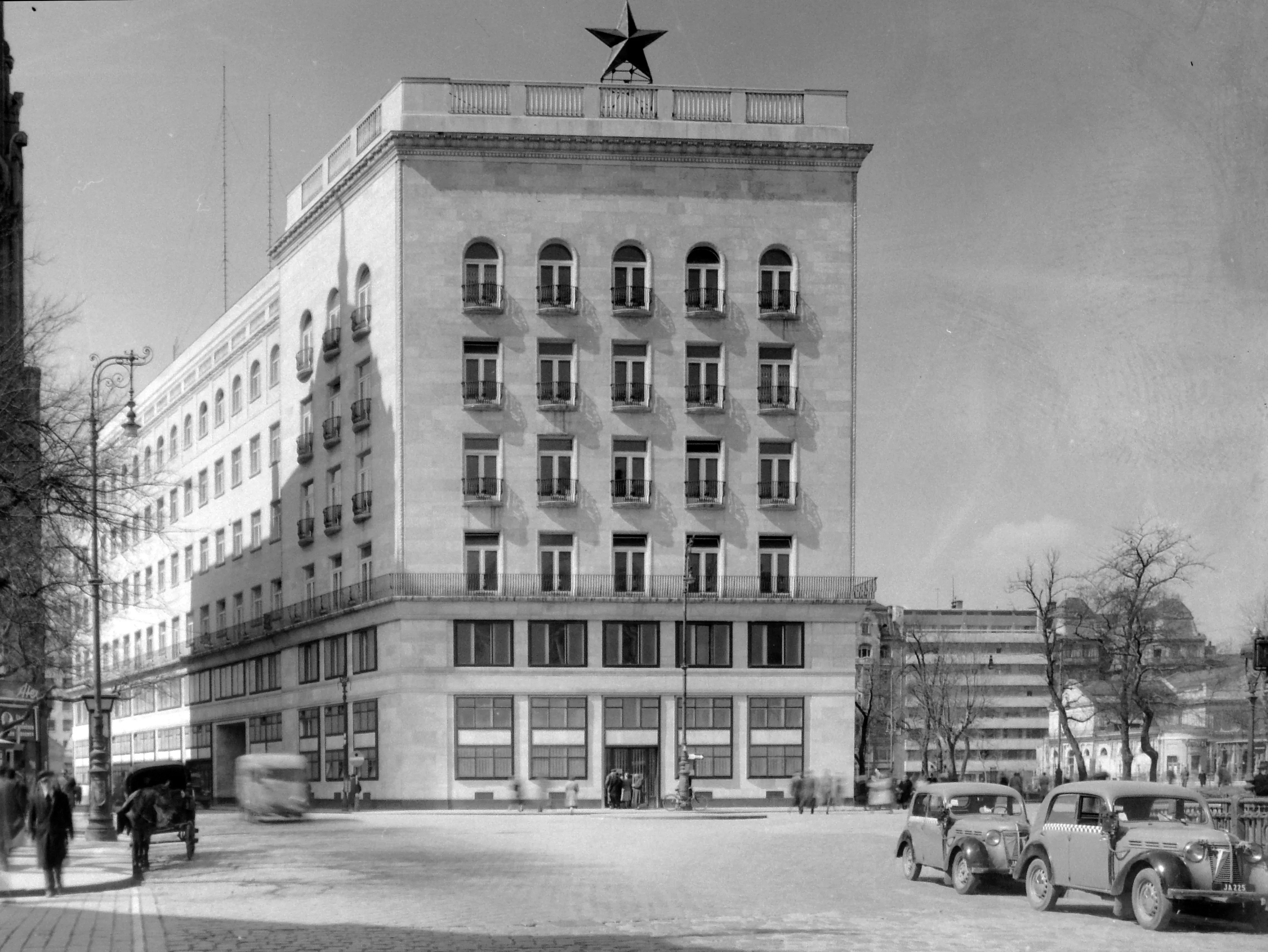 Deák Ferenc tér, a Budapesti Rendőr-főkapitányság